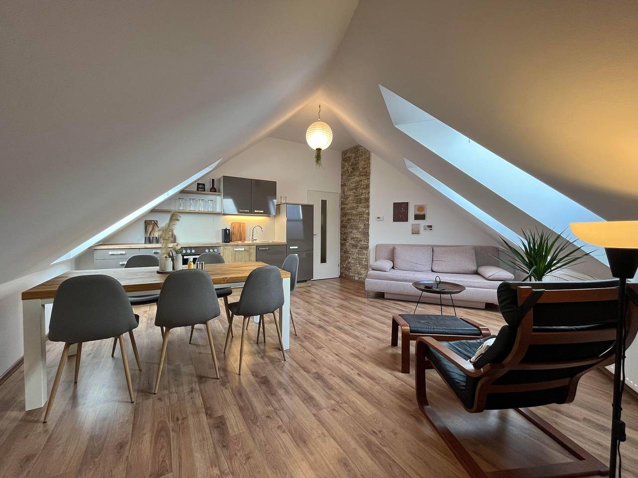 Geheel vakantieappartement, Vakantieappartement voor 6 personen in Linz, Linz - Wels