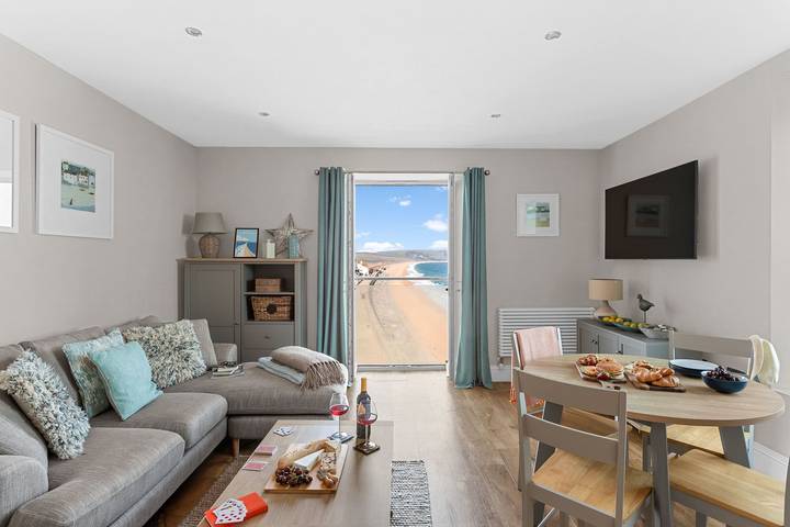 Holiday letting for 4 people, with Balcony in South Devon