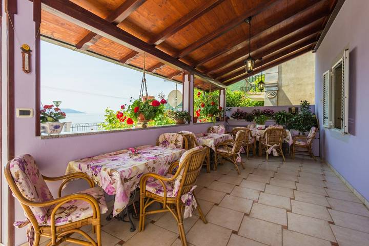 Ferienwohnung für 2 Personen, mit Balkon/Terrasse in Moscenicka Draga