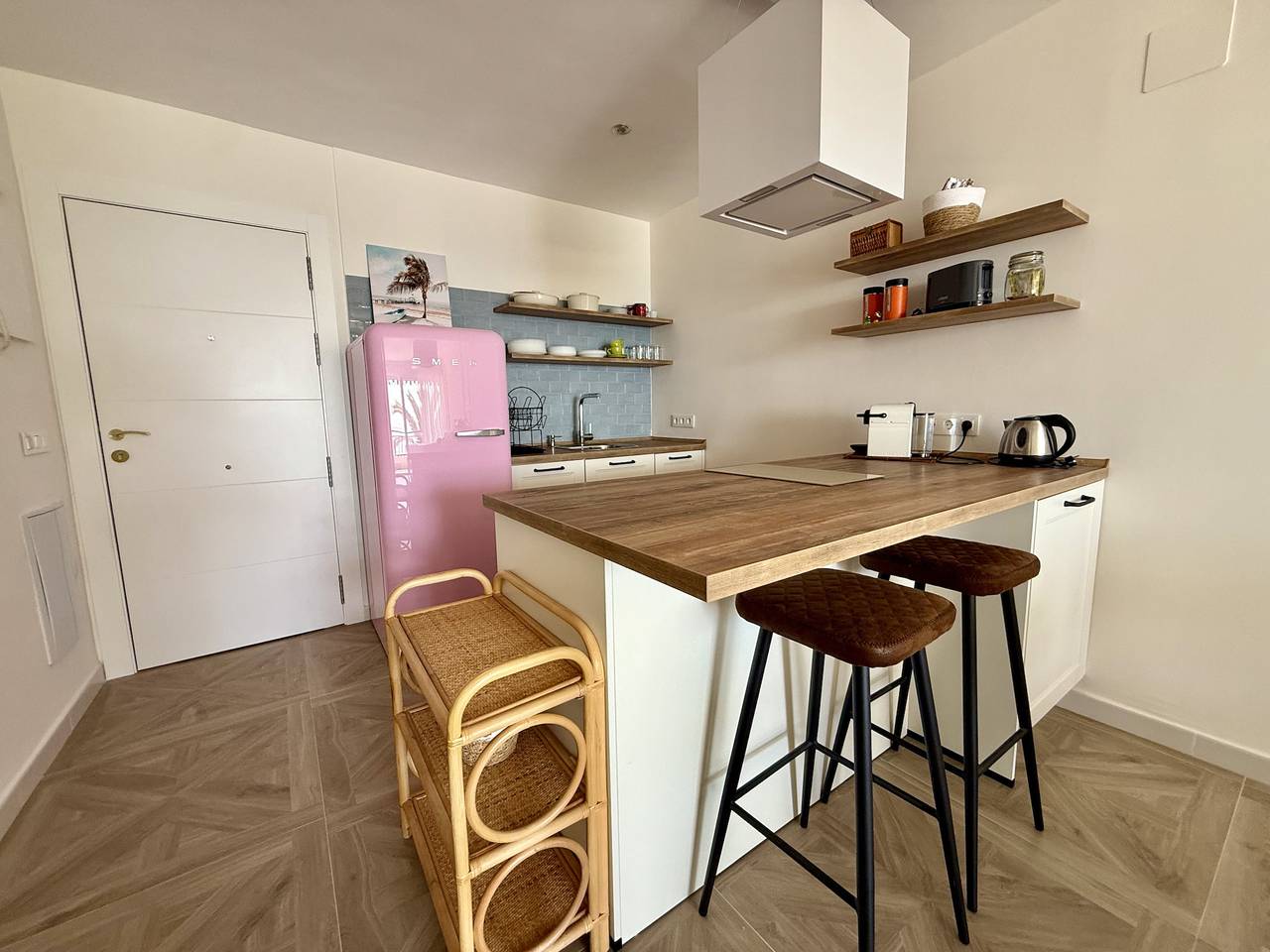 Appartement entier, Appartement de vacances pour 4 personnes avec terrasse in Playa de Poniente, Benidorm