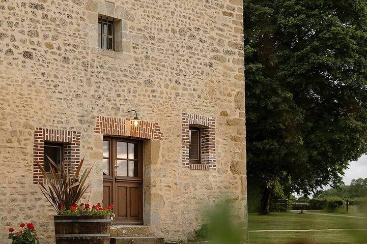 Gîte pour 2 personnes, avec Jardin à Courtomer