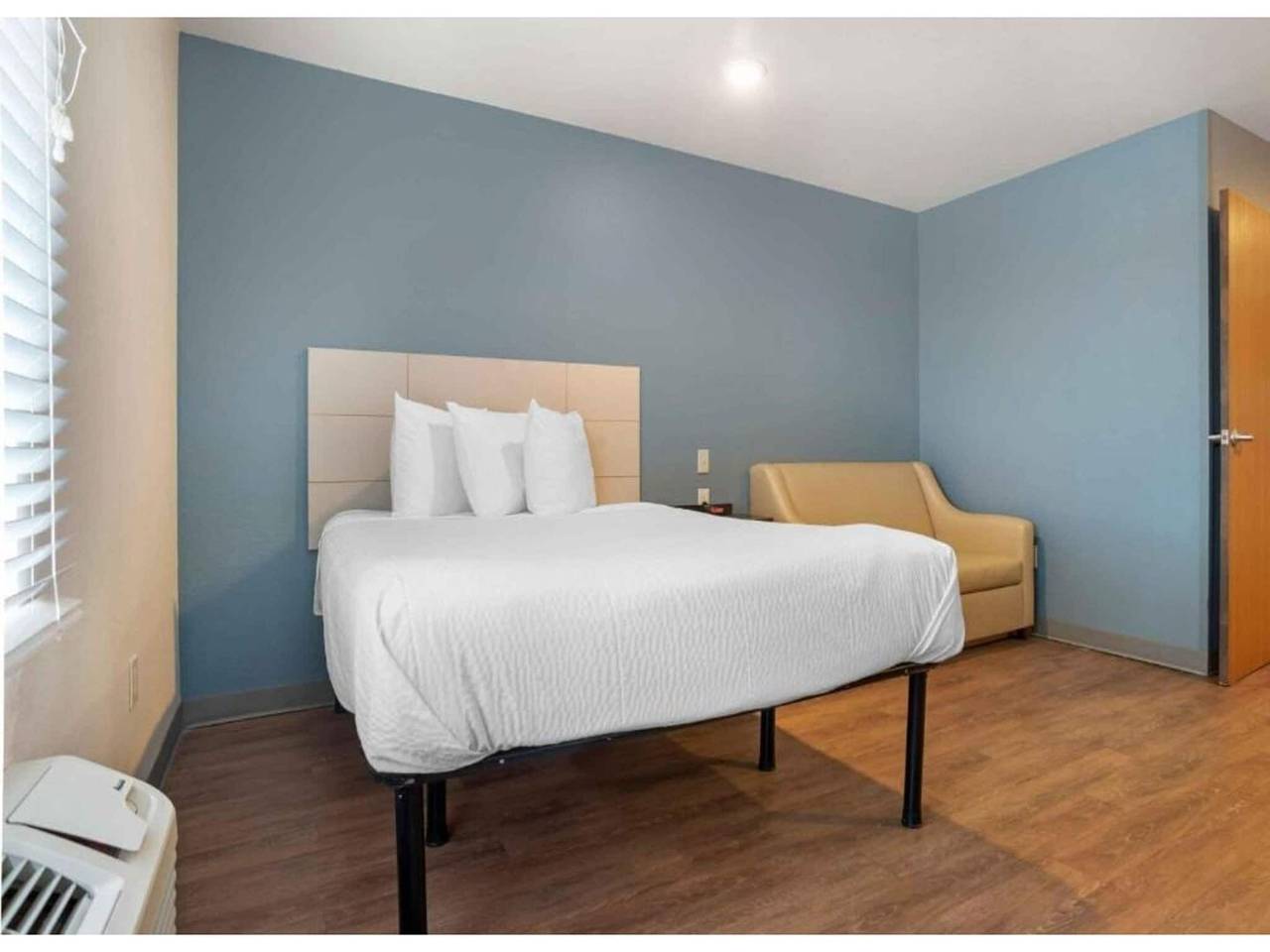Appartement entier, Lit double Ada, baignoire, cuisine équipée | Studio 6 Fort Myers in Fort Myers, Southwest Florida
