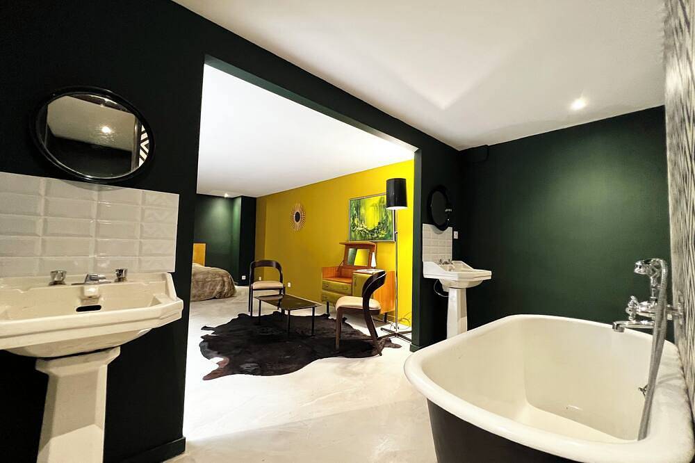 Atypique Maison Loft Avec Piscine in Pézenas, Mittelmeerküste (Frankreich)