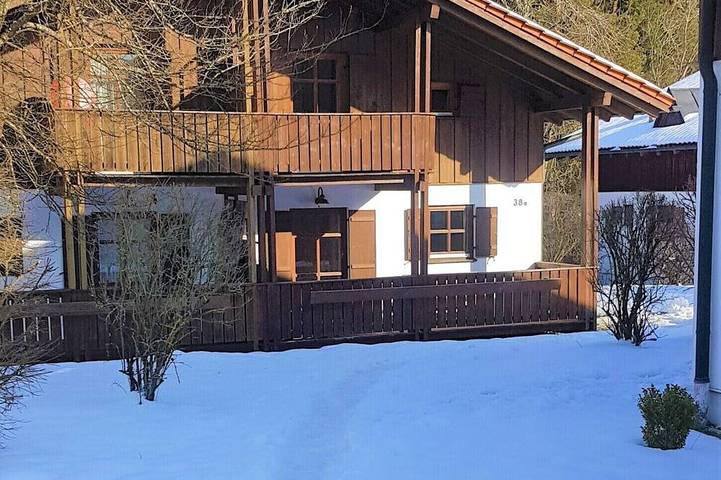 Ferienhaus für 4 Personen, mit Balkon und Garten in Regen (Ostbayern)