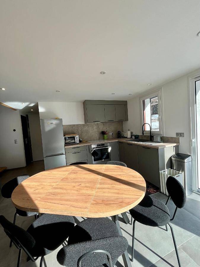 Chalet pour 6 personnes, avec jardin et vue à Brides-les-Bains - 3