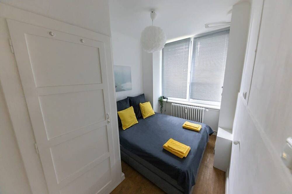 Ganze Wohnung, Großzügiges Apartment für 10 Personen in Barmbek Hamburg, Hamburg