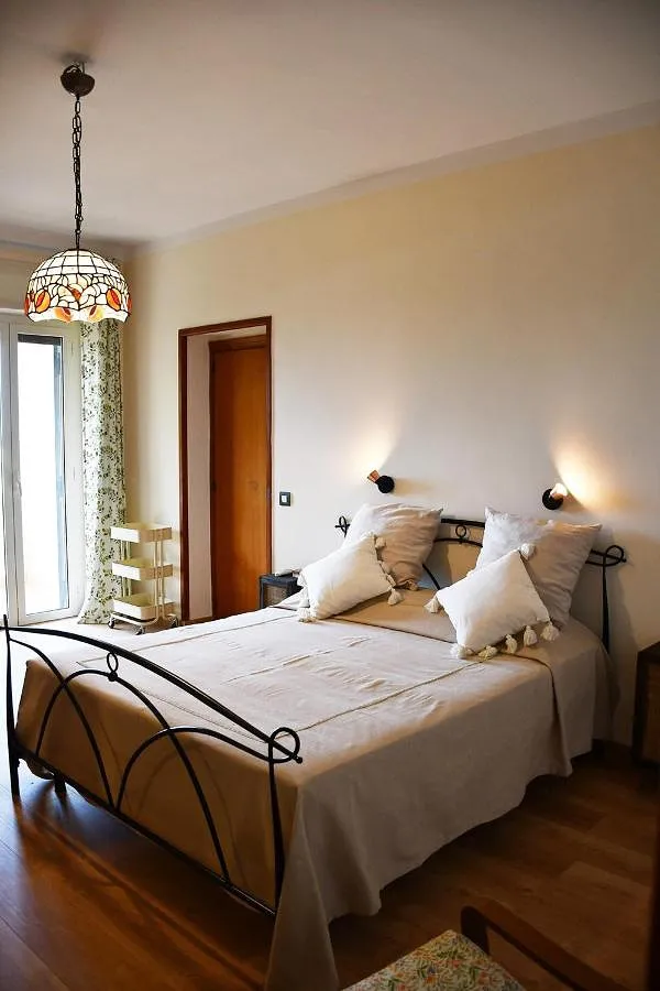 Bed and Breakfast für 2 Personen, mit Garten und Ausblick sowie Pool - 1