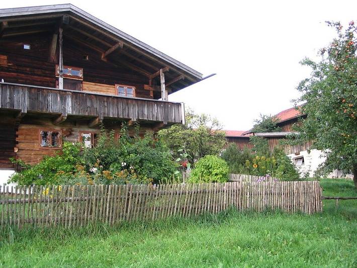 Ferienhaus für 4 Personen, mit Balkon und Terrasse sowie Garten in Drachselsried - 2