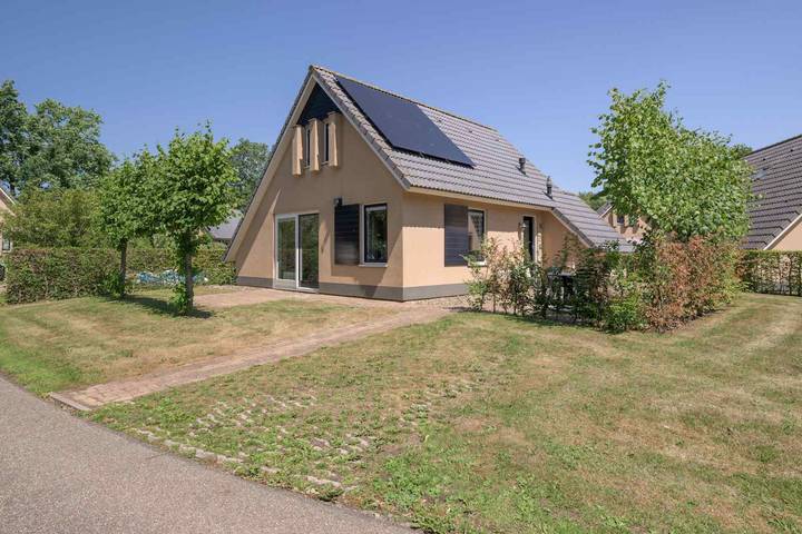 Agriturismo voor 4 personen, met Terras en Tuin in Friesland