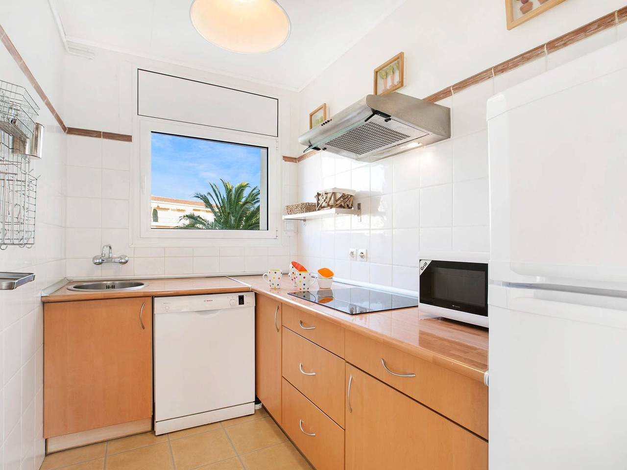 Apartamento entero, Apartamento en Calella de Palafrugell para 5 personas con piscina y parking a 500m de la playa in Calella de Palafrugell, Palafrugell