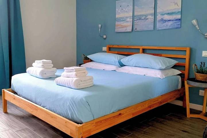 Ganze Wohnung, Moderne und helle Wohnung Sant'Anna 3 in Salo Gardasee in Salò, Gardasee-Berge