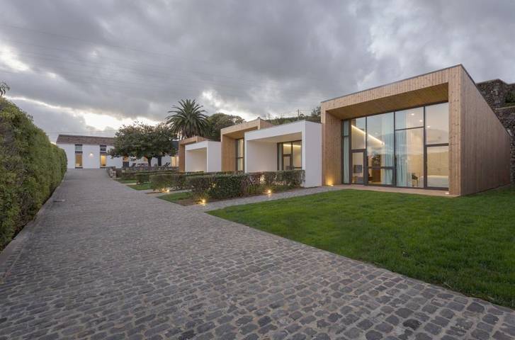 Casa rural para 3 personas, con piscina además de vistas y jardín en Azores - 2