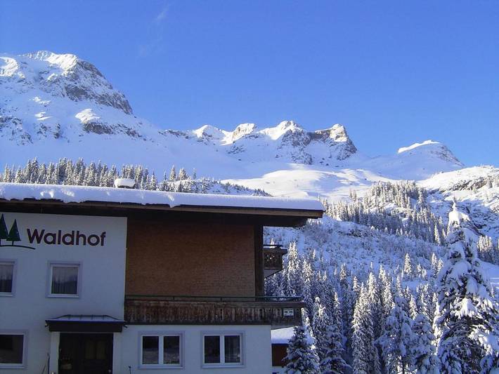 Chambre d’hôte pour 2 personnes, avec balcon ainsi que vue et jardin à Lech - 4