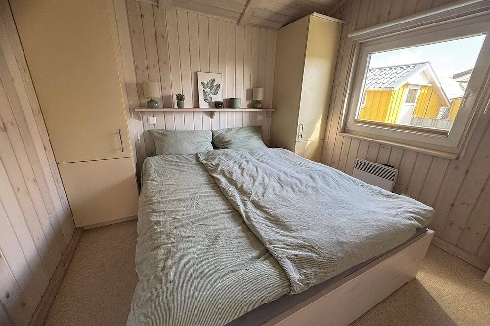 Nordsee-Ferienhaus Huus Eiderente – Entspannung, Wellness, Kamin, Glasfaser-Wlan in Wesselburenerkoog, Dithmarschen