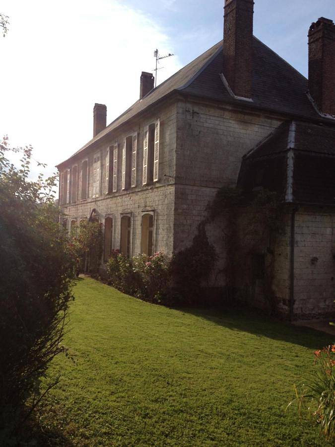 Location de vacances pour 2 personnes, avec jardin ainsi que vue et terrasse, animaux acceptés à Maresquel-Ecquemicourt