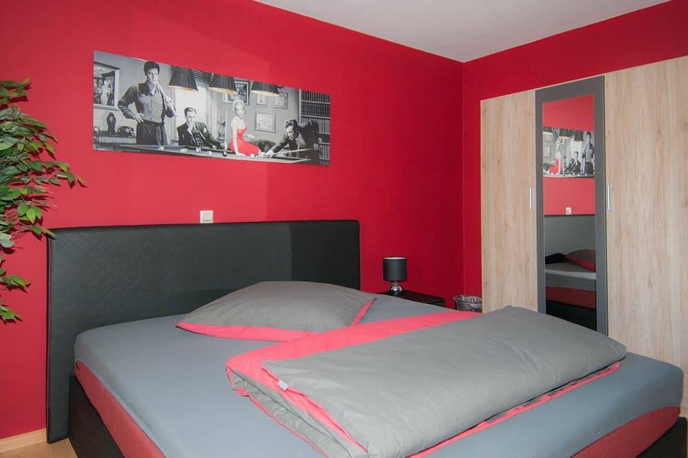 Ganze Wohnung, Ferienwohnung, 120qm, 4 Schlafräume, 2 bis 7 Personen in Bad Säckingen, Südschwarzwald