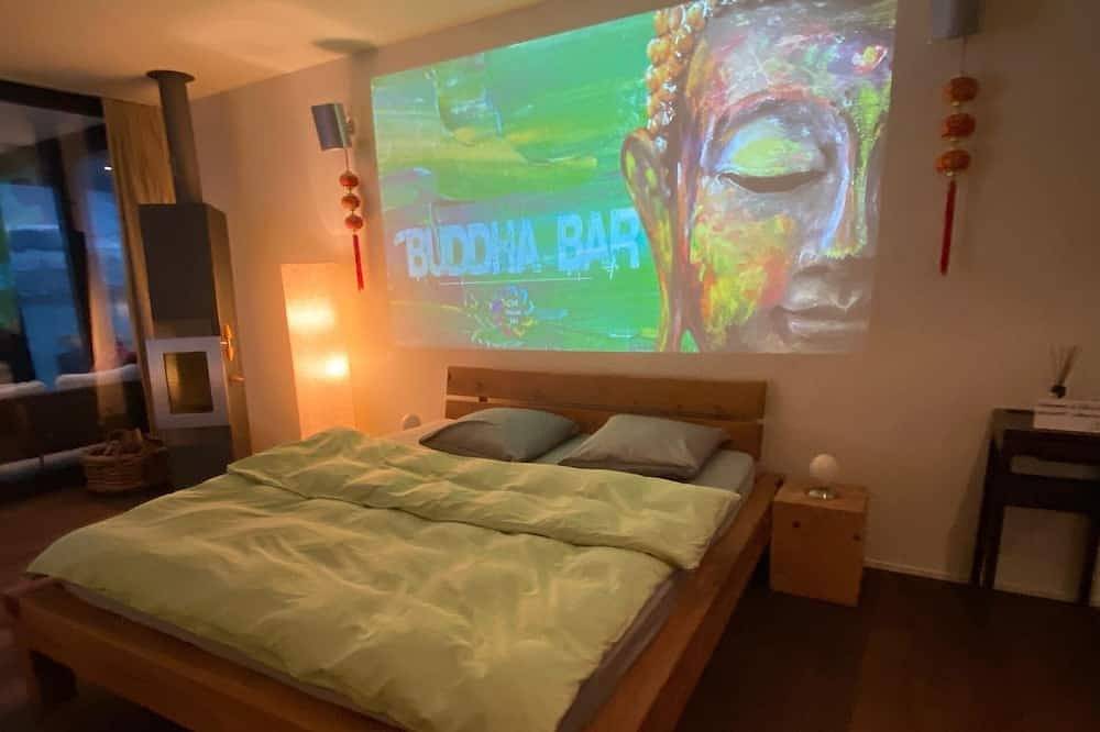 Ganze Wohnung, Penthouse auf der Villa Wilen, direkt am Sarnensee, tolle Aussicht! in Wilen (Sarnen), Sarnen
