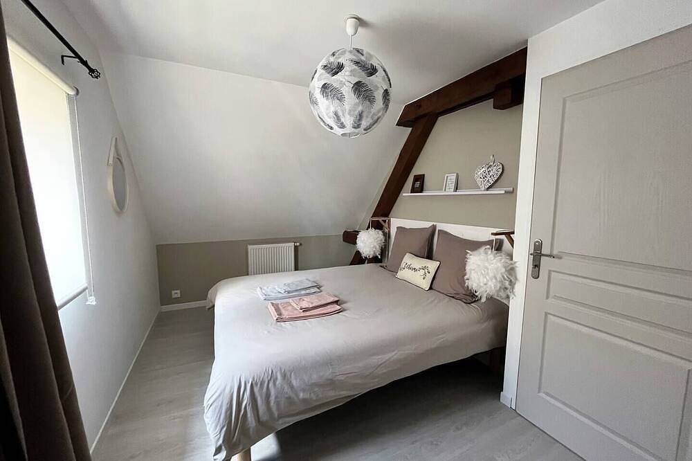 Apartamento entero, 2-bedroom holiday cottage between Colmar and Mulhouse. Ideal for business or family: Dishwasher, fiber optic internet, Smart Tv. On the Alsace Wine Route, with immediate road access and shops within walking distance. in Soultz-Haut-Rhin, Parque natural regional de los Ballons des Vosges