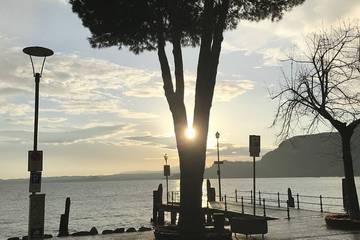 Ferienwohnung für 5 Personen, mit Balkon und Pool in Garda