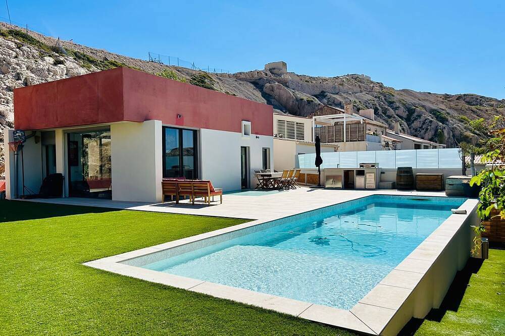 Villa with swimming pool at Les Goudes in the calanques! in Les Goudes, Marseille
