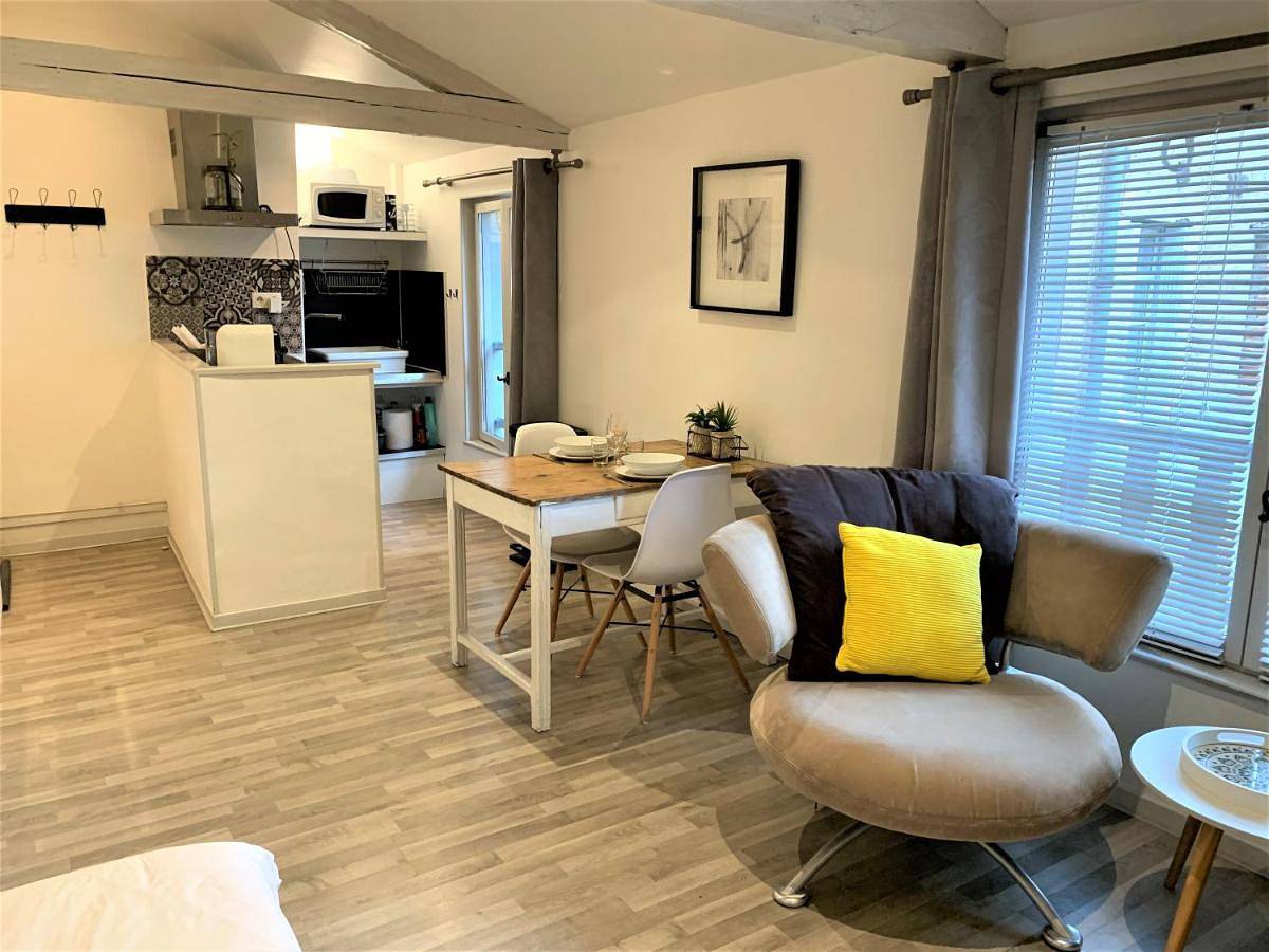 Appartement entier, La Chantrerie in Cahors, Quercy