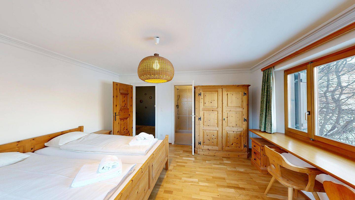 Ganze Wohnung, Apartment Pradatsch - grosszügige Wohnung an ruhiger Lage in Celerina, Sankt Moritz