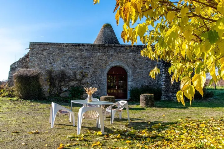 Casa de vacaciones para 4 personas, con vistas además de terraza y jardín - 1