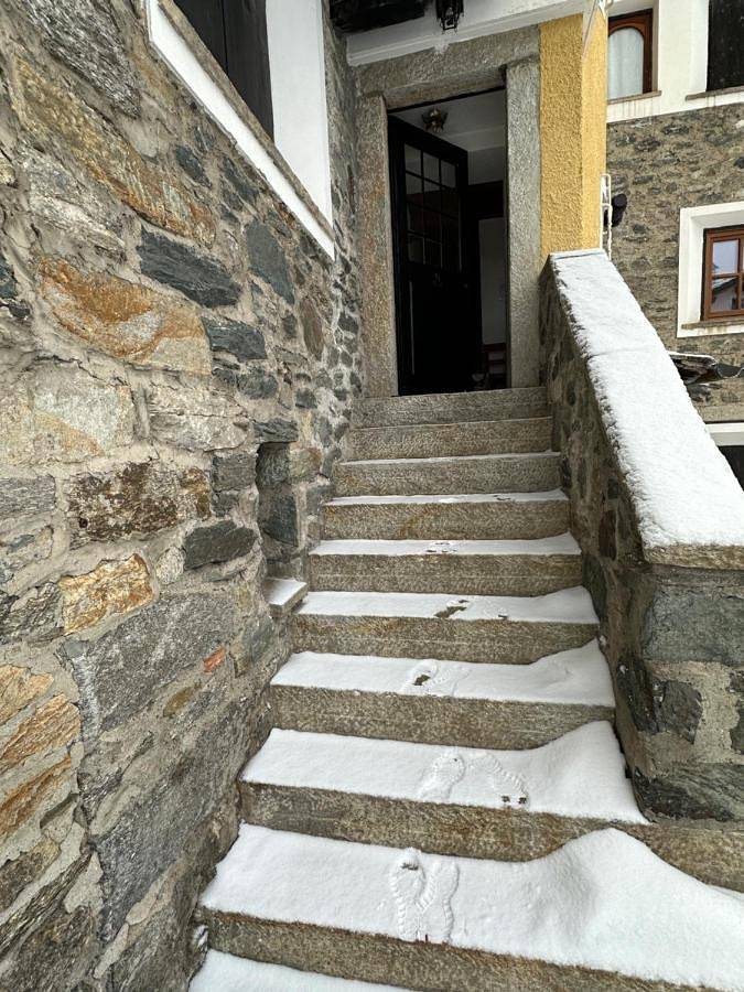 Gîte pour 6 personnes, avec jardin et vue à Cogne - 4