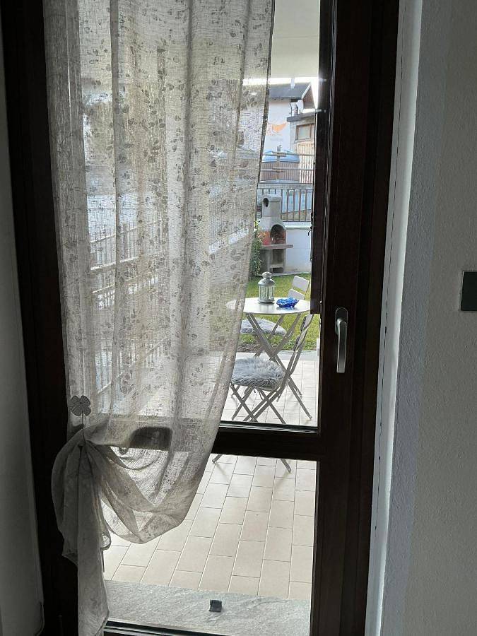 Gîte pour 5 personnes, avec jardin dans Nus - 4