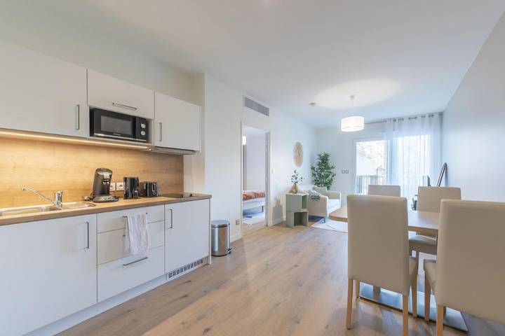 Appartement de vacances pour 2 personnes, avec Balcon ainsi que Terrasse et Jardin