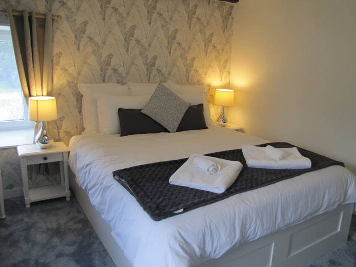 Chambre d’hôte pour 2 personnes, avec jardin à Saint-Malo-des-Trois-Fontaines