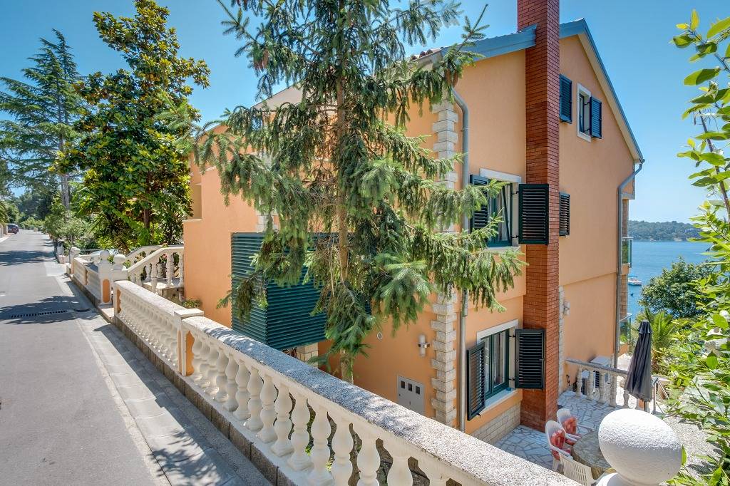 Geheel appartement, Ferienwohnung in Mali Lošinj mit Meerblick, Balkon, Klimaanlage, W-Lan (4896-2) in Mali Losinj, Lošinj