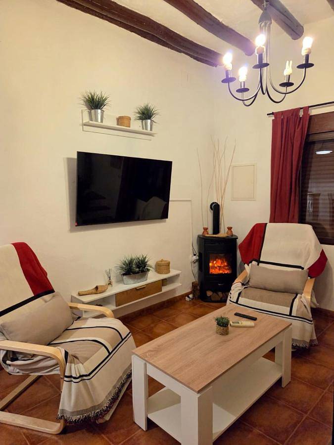 Casa rural para 5 personas, con vistas y terraza, Se admiten mascotas - 1