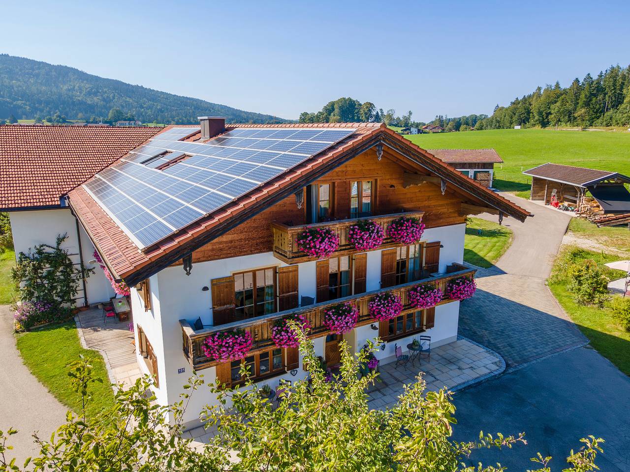 Sotterhof - Chiemgau Karte - Ferienwohnung Lavendel für 2 Personen mit Balkon, Wohnküche, Schlafzimmer, 45 qm in Inzell, Bayerische Alpen