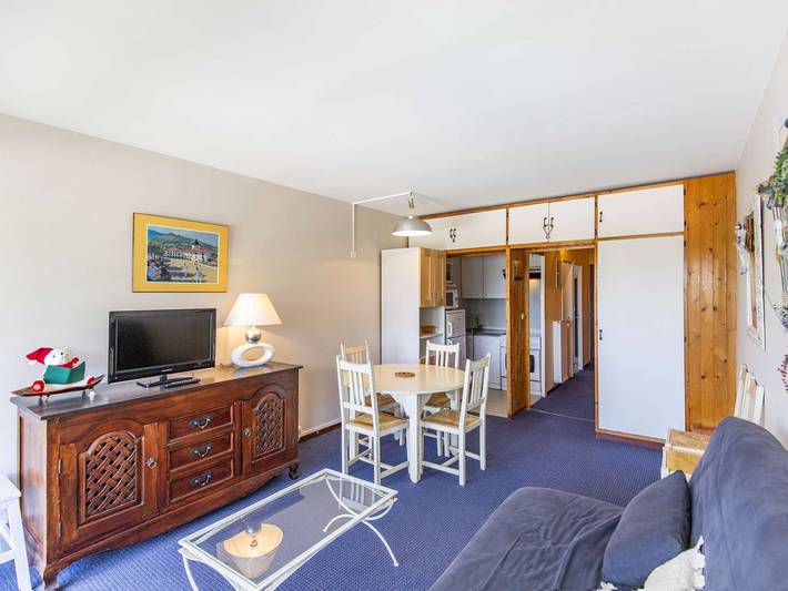 Gîte pour 6 personnes, avec balcon dans Office De Tourisme Gourette - 3