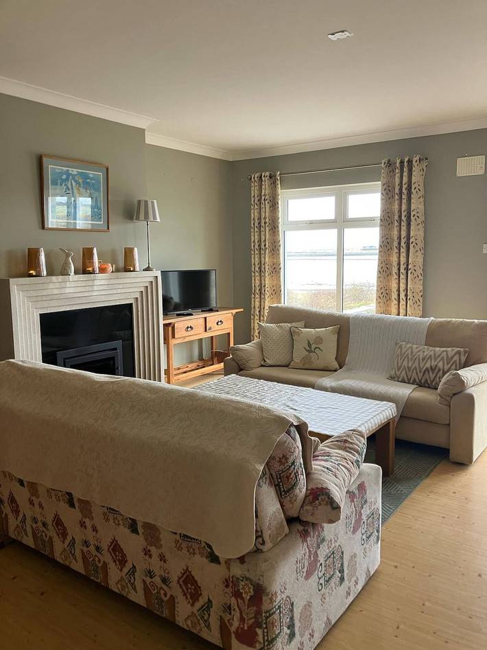 Ferienhaus für 6 Personen, mit Meerblick und Balkon/Terrasse sowie Ausblick in County Clare