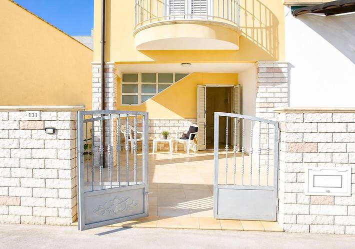 Casa vacanza per 5 persone, con vista lago e giardino nonché panorama - 1
