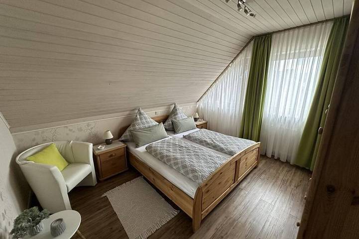 Ferienwohnung für 2 Personen, mit Garten in Rhens - 2