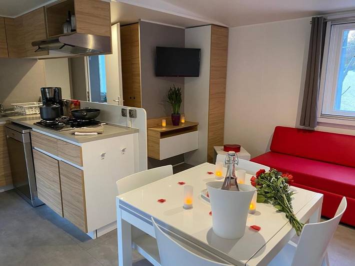 Location de vacances pour 2 personnes, avec jardin dans Cascades du Hérisson - 4