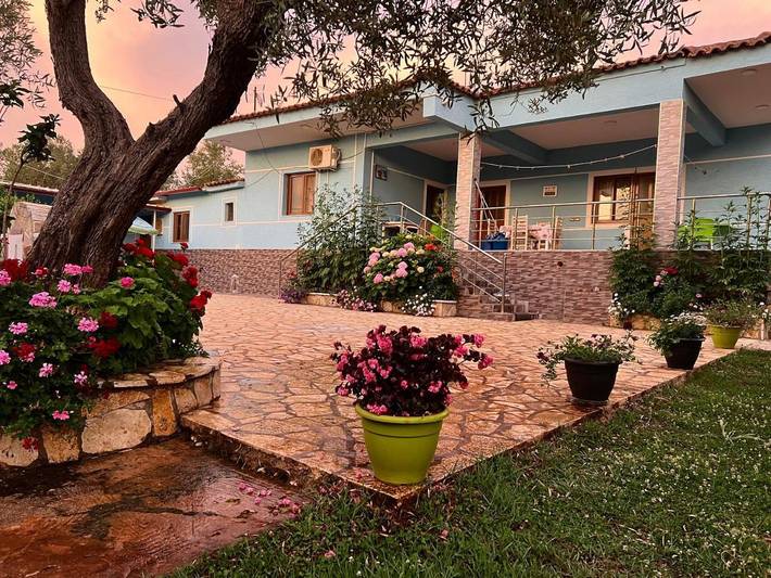 Apartament wakacyjny dla 2 osób, z widok i ogród w Ksamil