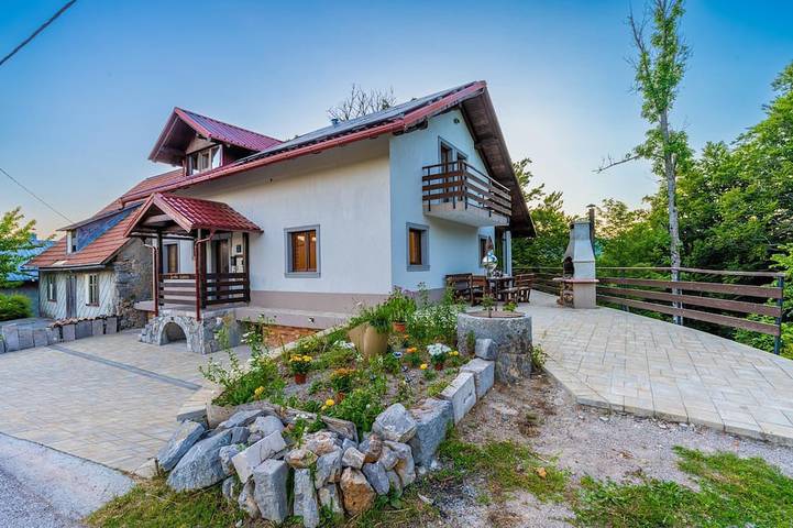 Ferienhaus für 8 Personen, mit Garten und Sauna - 1