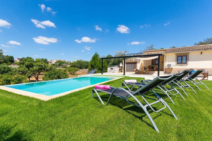 Chalet para 4 personas, con jardín - 1