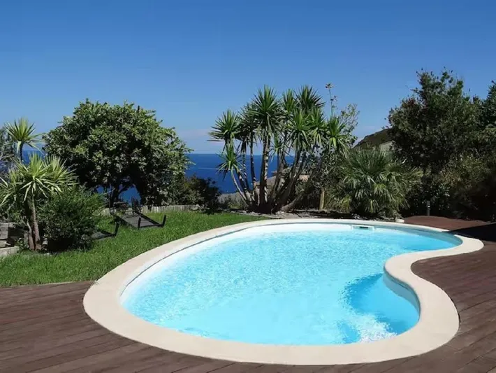 Chalet para 10 personas, con jardín además de piscina y vistas, Se admiten mascotas - 1
