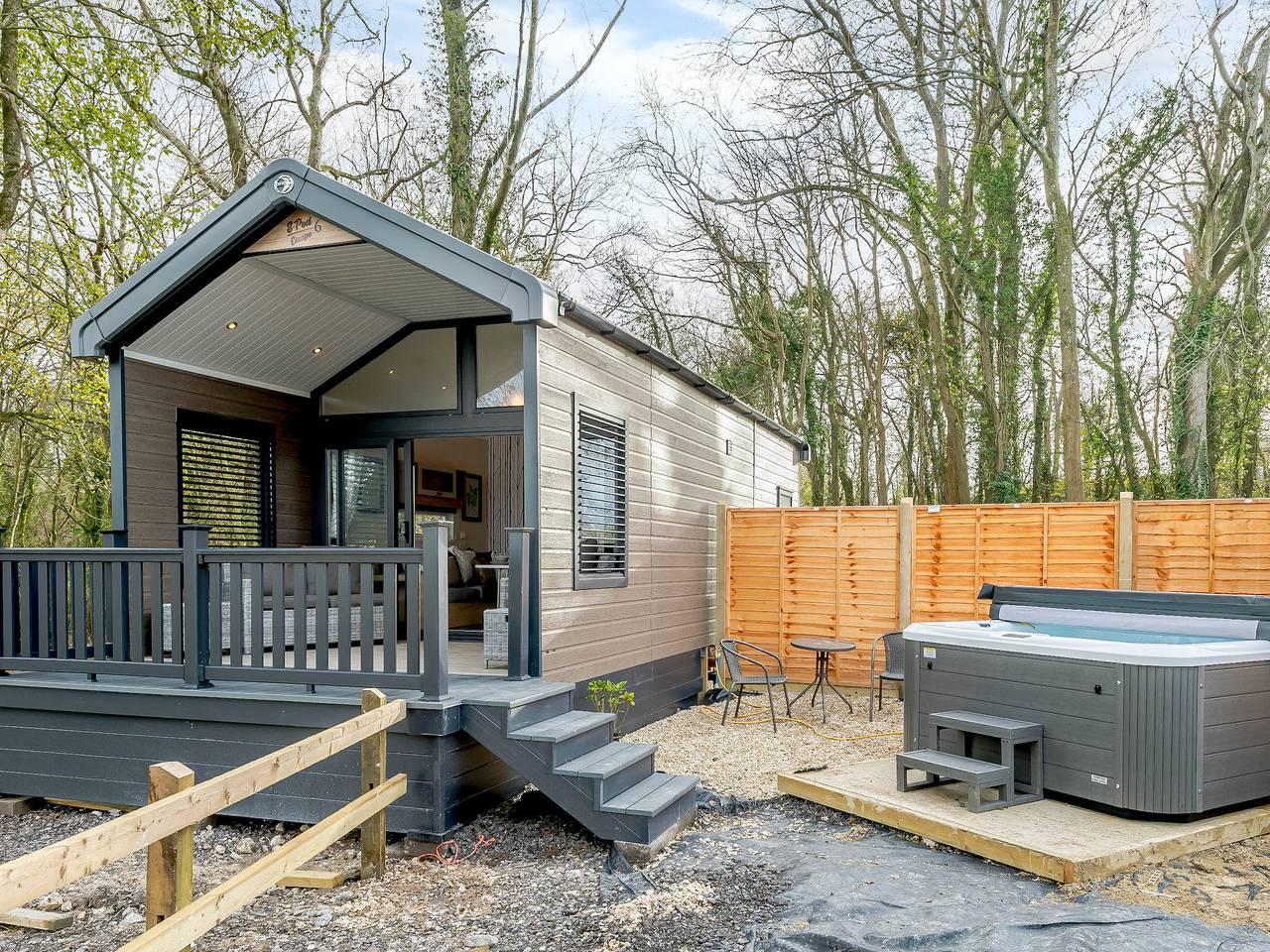 Woodpecker Lodge-Ukc5156 in Wiltshire