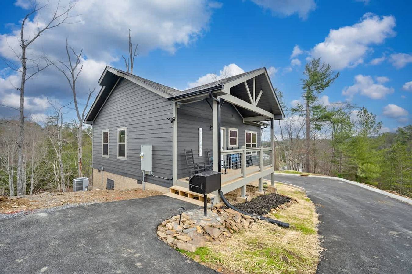 Ganze Wohnung, New Build Hot Tub Fireplace in Pigeon Forge, Sevier County
