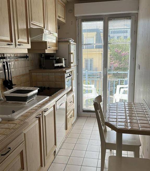 Appartement entier, Apartment in Chessy very near Disneyland in Chessy, Seine-et-Marne