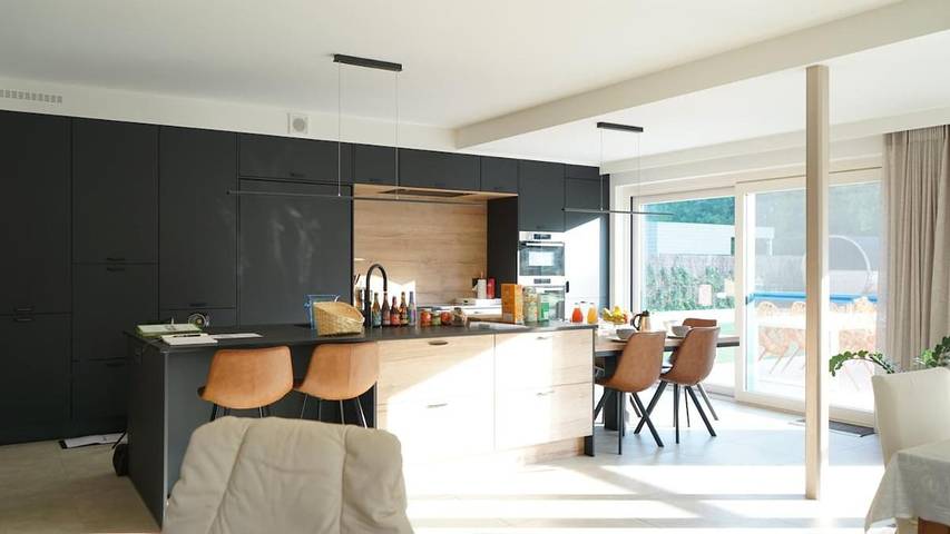 Location de vacances pour 8 personnes, avec Balcon et Jacuzzi ainsi que Terrasse et Jardin à Flobecq - 4