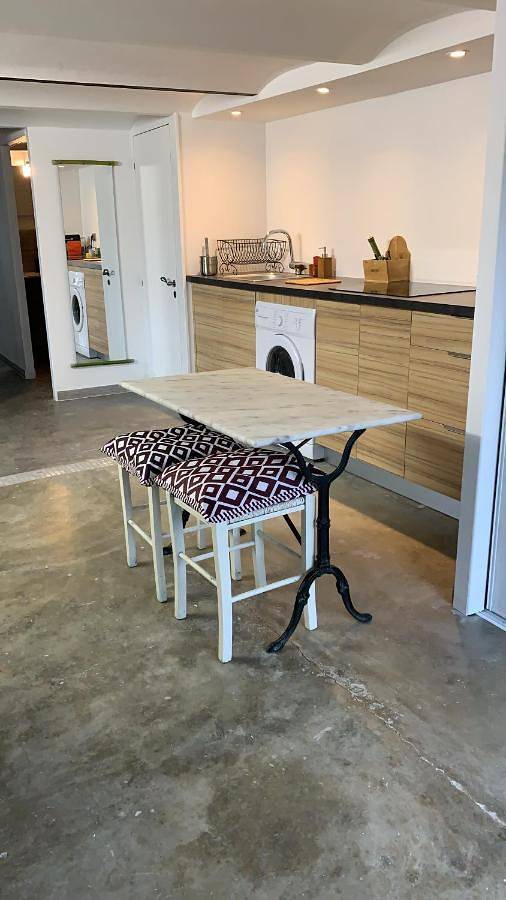 Gîte pour 2 personnes, avec terrasse et jardin, animaux acceptés à Rousson - 4