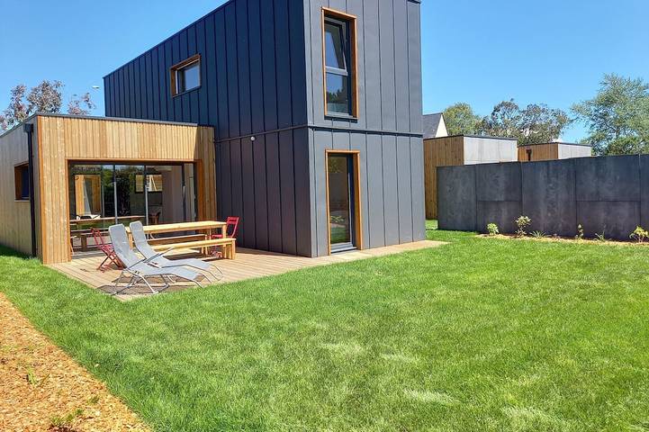 Ferienhaus für 8 Personen, mit Terrasse und Garten