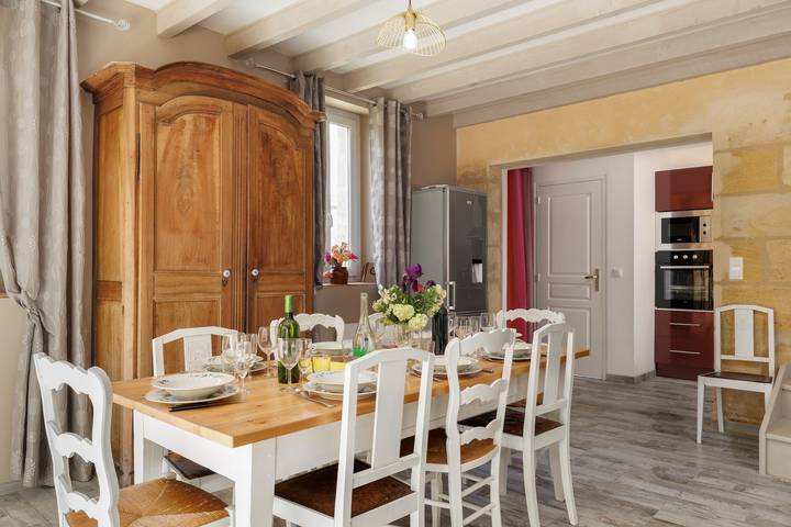 Holiday home La Longère – Authentic stay in an organic vineyard near Saint-Émilion in Petit-Palais-et-Cornemps, Libourne region